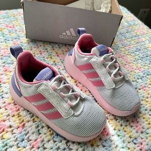 Brand New Toddler Adidas Racer TR211
